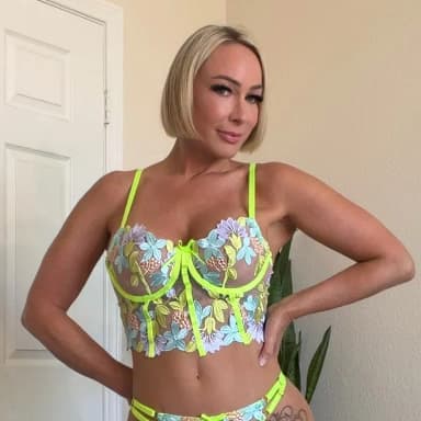 Mellanie Monroe