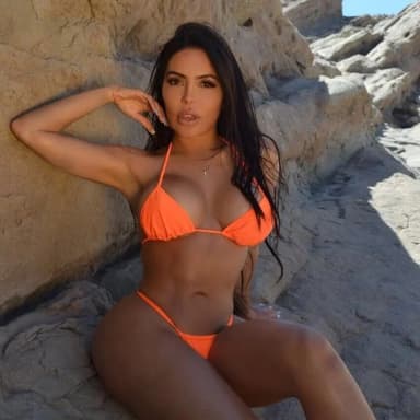 Lela Star